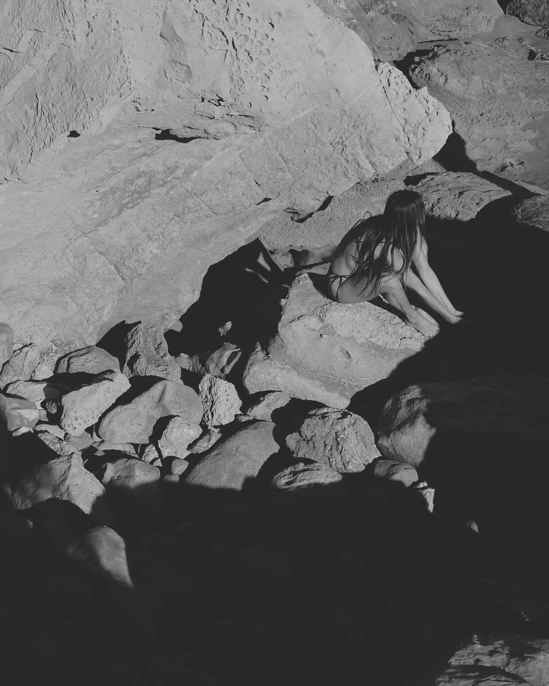 Desillusion away waiting for the tide